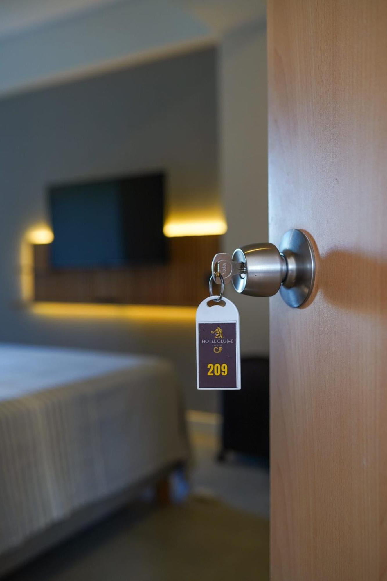 Hotel Club-E Фетхіє Екстер'єр фото